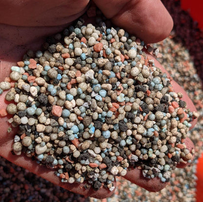 17-7-6 Yard Mastery Freedom Fertilizer  3% chelated Iron, Magnesium and Bio-Nite - Granular Lawn Fertilizer